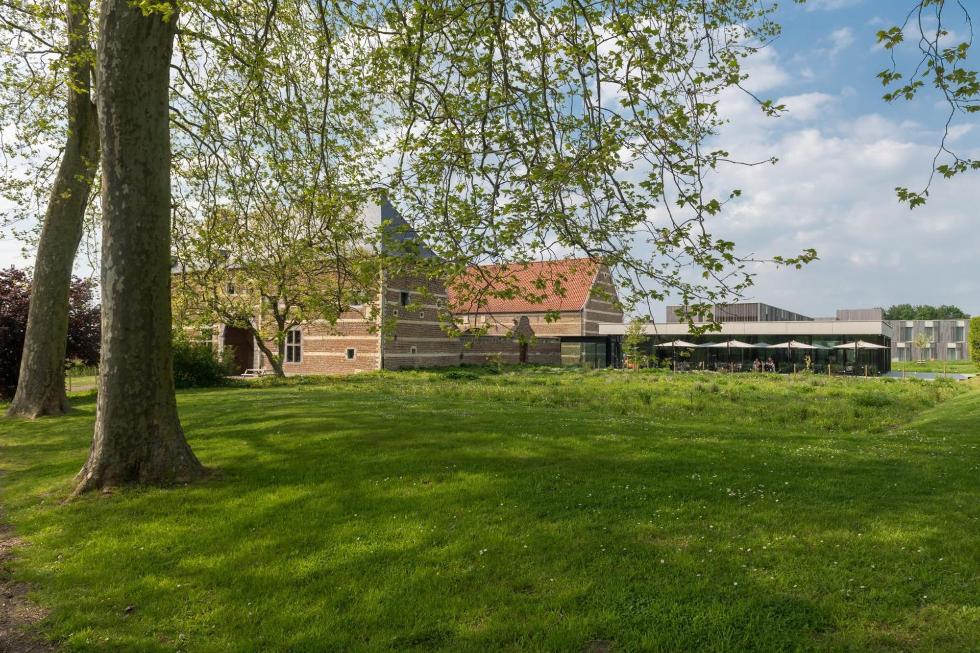 Martin'S Rentmeesterij Bilzen Exterior photo